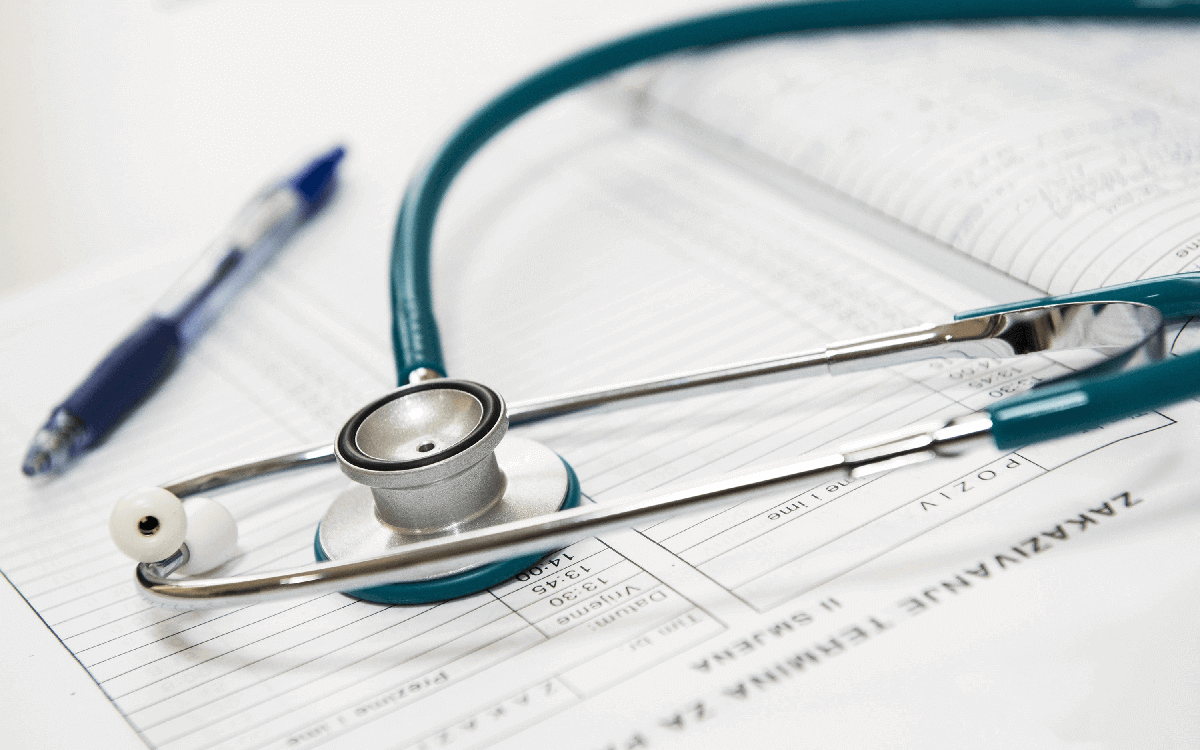 Fixed Benefit Health Insurance Plan Pros and Cons