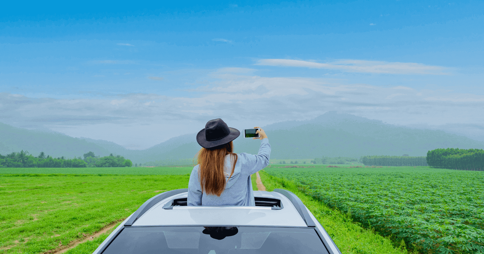 Best Sunroof cars under 15 lakh Price, specification, and features