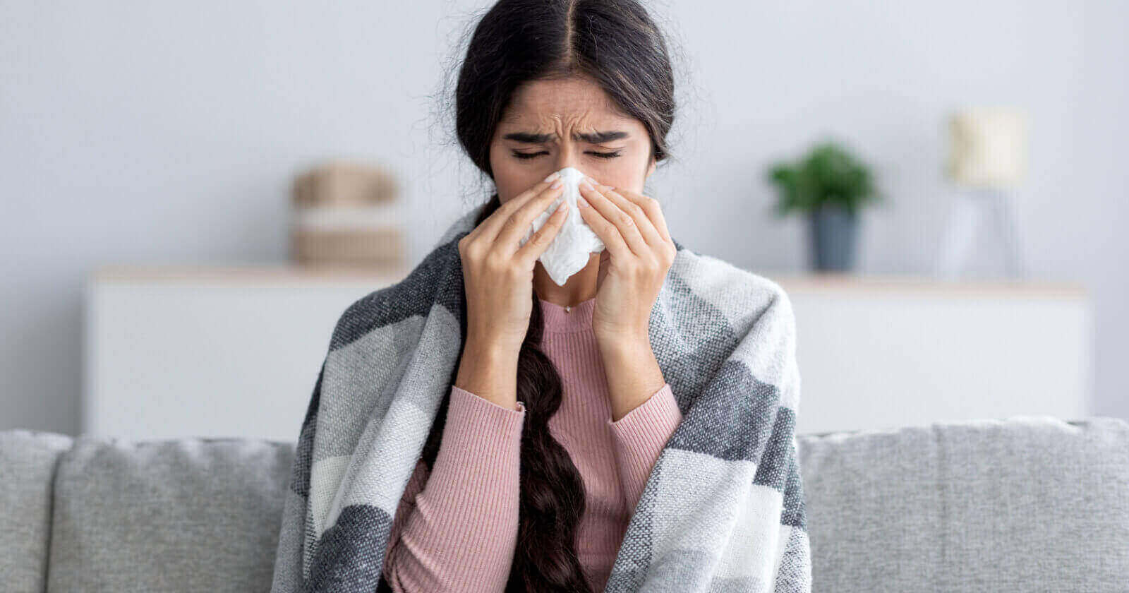 RUNNY NOSE: Definition, Symptoms, Causes & Treatment