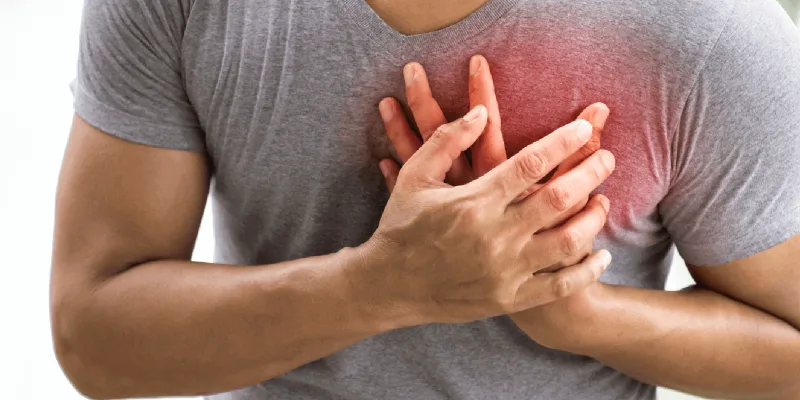 First Aid for Chest Pain : Signs, Symptoms, & How to prevent
