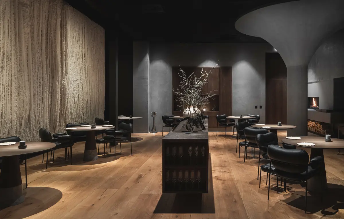 Maaemo Restaurants