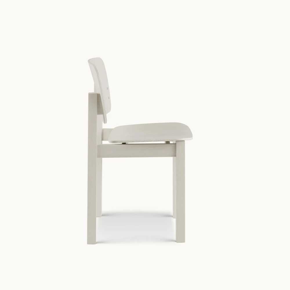 Mono Chairs Chair in N/A