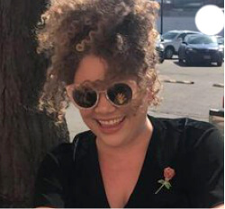 Tessa Simonds Headshot