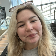 Adrianna Perry Headshot