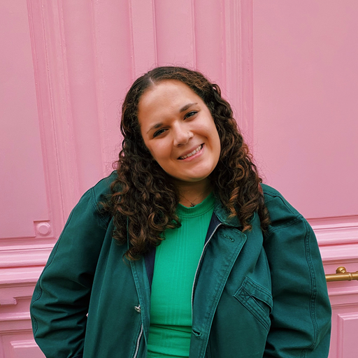 Jillian Singer Headshot