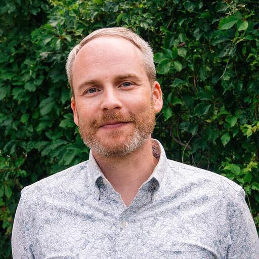 Toby Fallsgraff Headshot