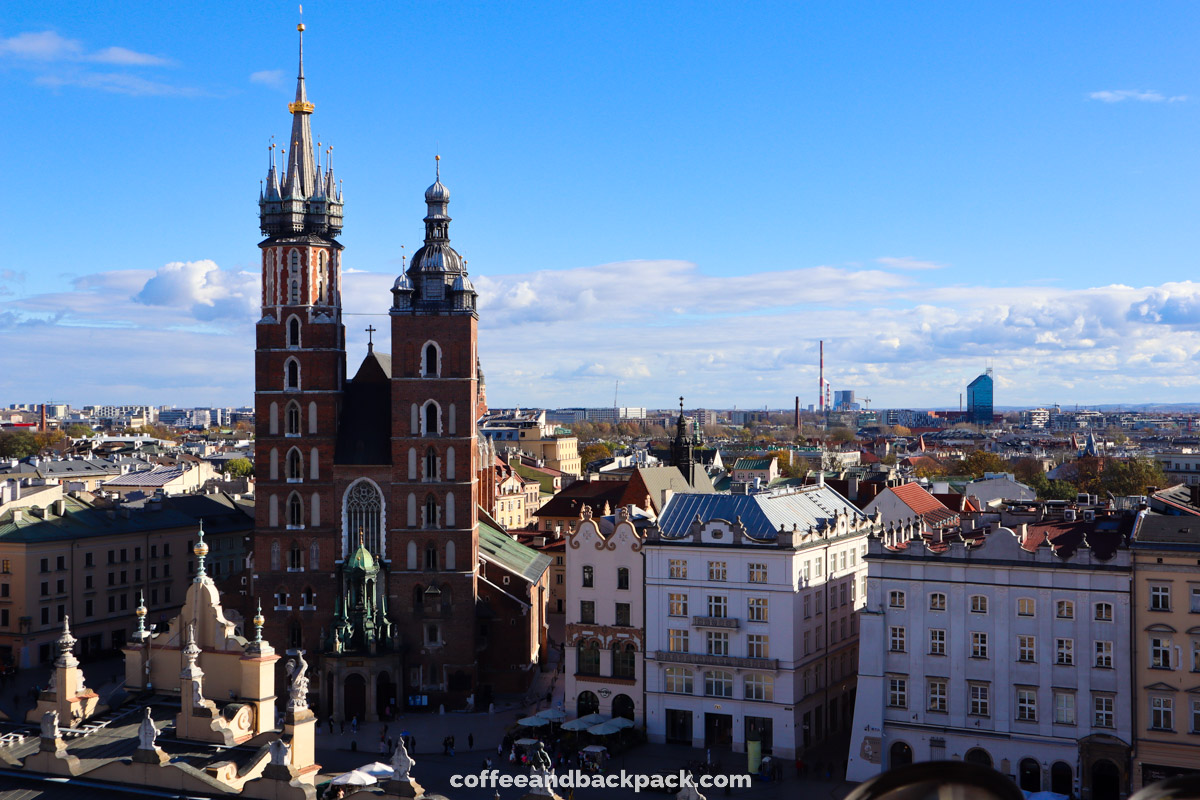 La place de la vielle ville de Cracovie