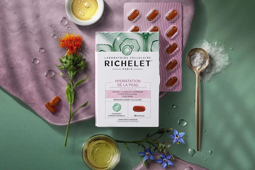 RICHELET Hydratation de la Peau carton, blister and capsules, with borage and safflower flowers and oils