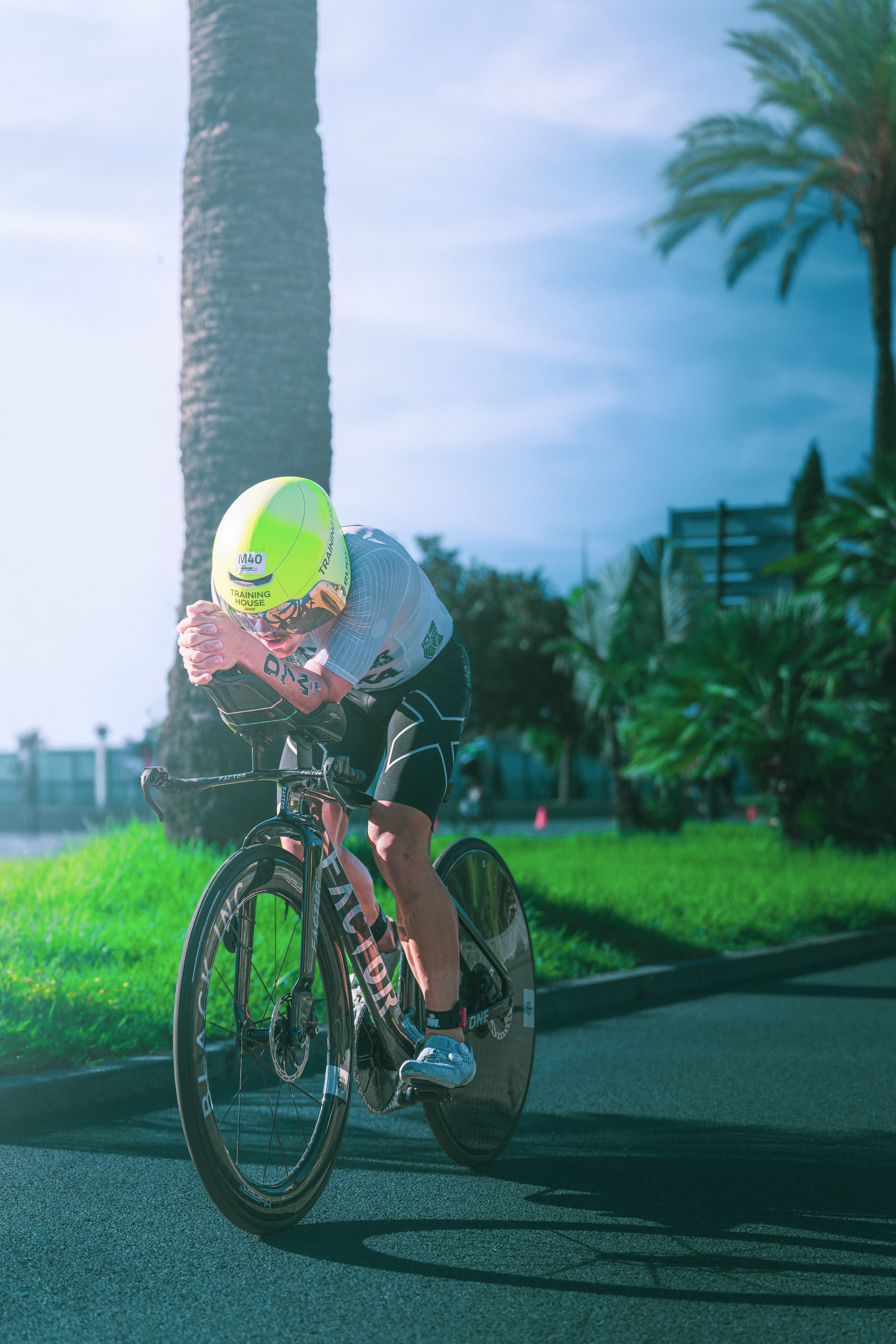 Jens Emil racing the ONE SP at Iron Man 70.3 World Championships in Nice 2026