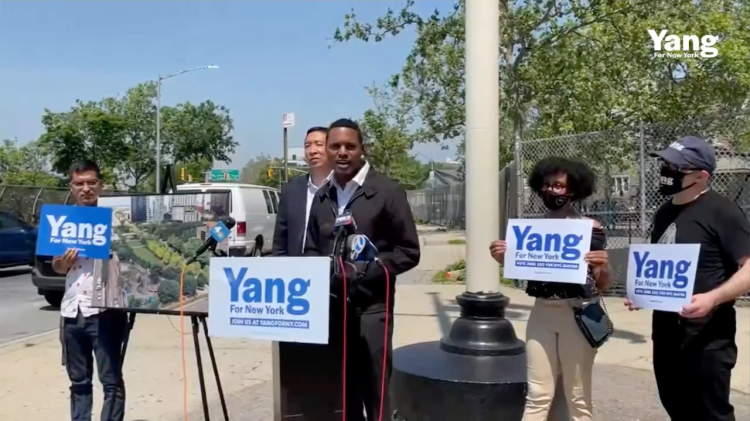 Andrew Yang & Rep. Ritchie Torres talk the Cross Bronx Expressway - Video Thumbnail