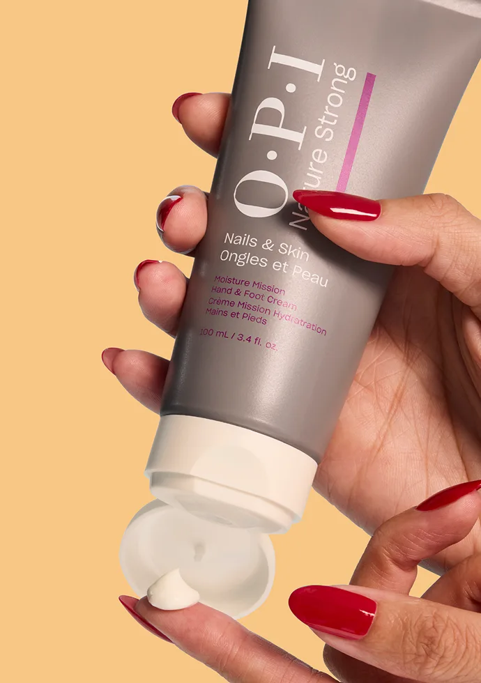 OPI Nature Strong Moisture Mission Hand & Foot Cream OPI Nature Strong Moisture Mission Hand & Foot Cream