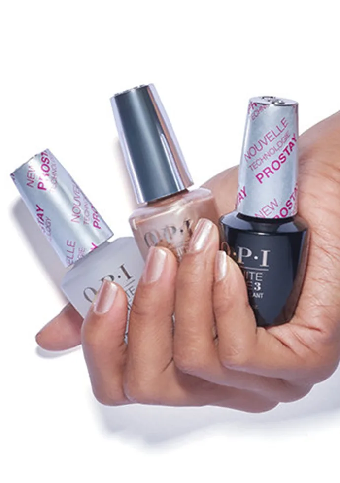 What is the difference between nail primer and base coat?