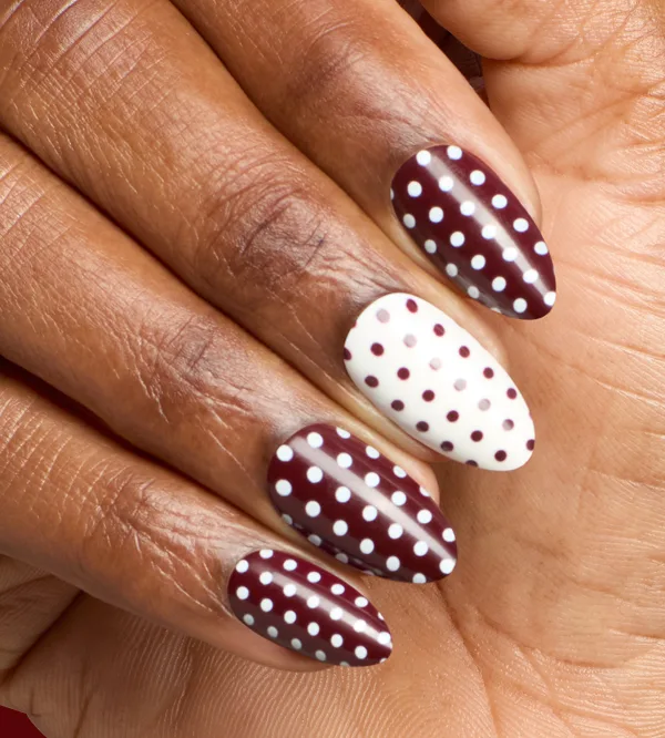 Dotticure Polka Dot Nails: OPI On Point Glue-on Nails