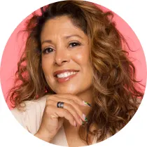 OPI Pro Spotlight: @lpwnailpro