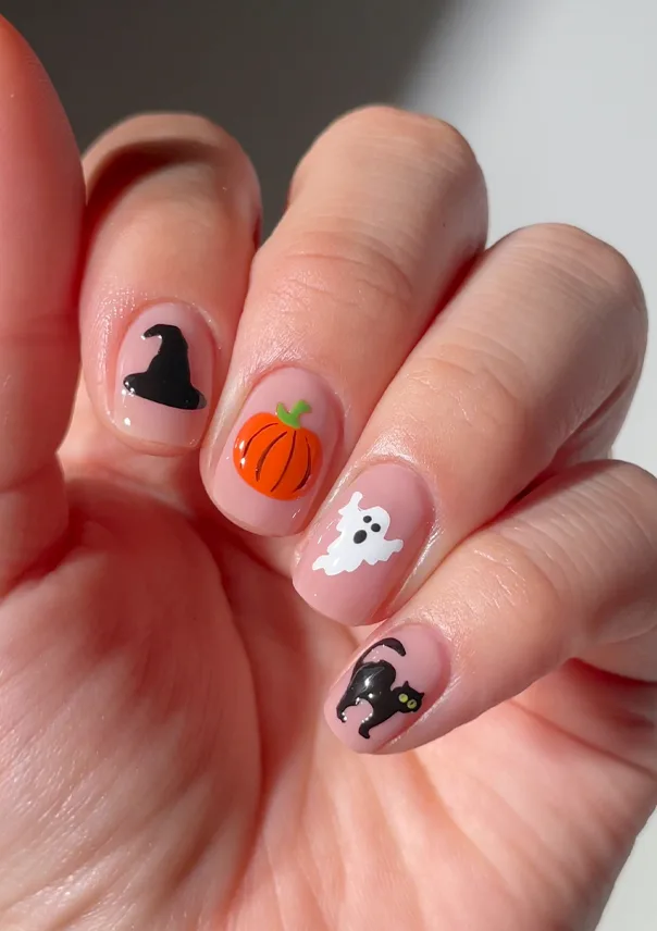 Halloween Hole-Punch Nails