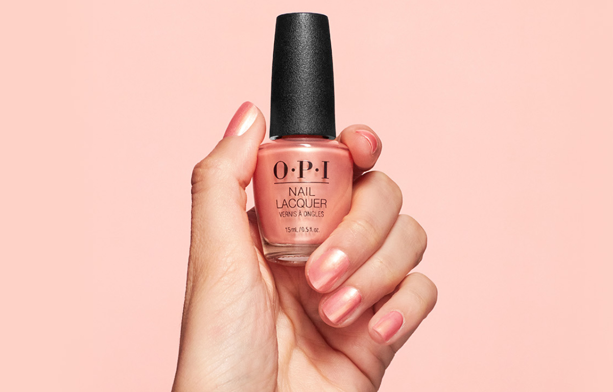 opi gold nail polish