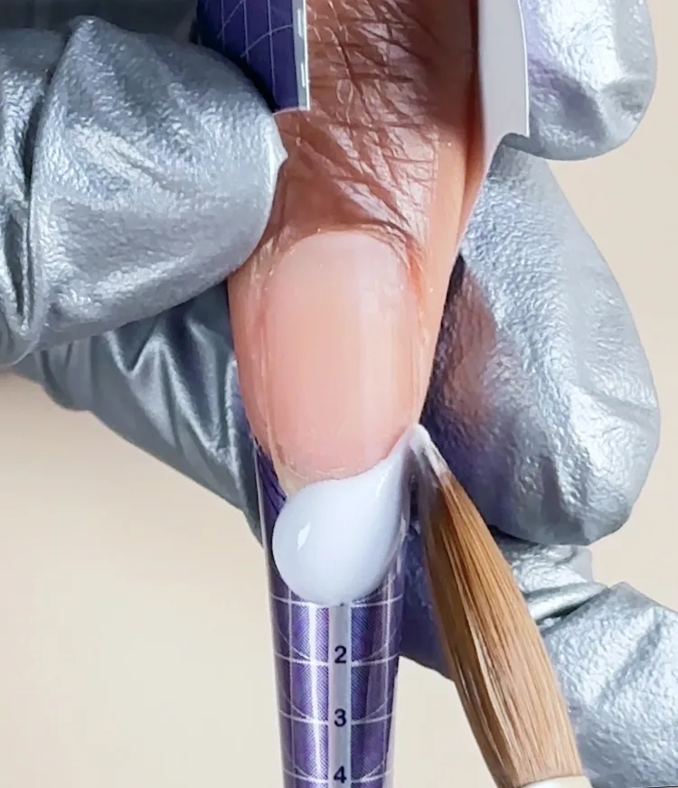 How to Sculpt Acrylic Nails Using a Nail Form