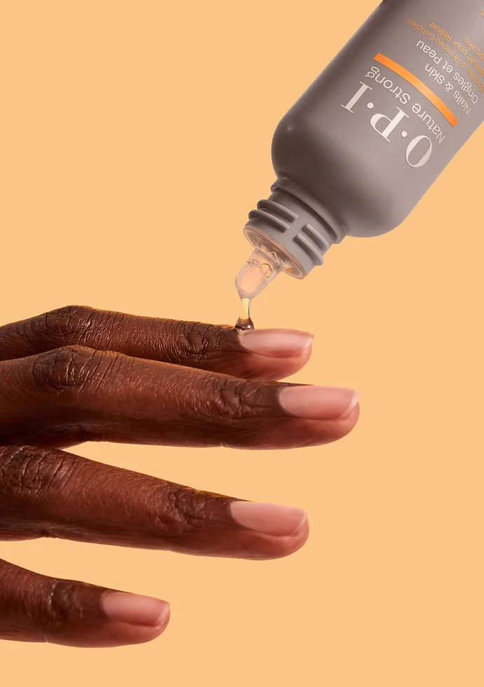 Apply Soothe & Remove Cuticles and let sit for 2-3 minutes Apply Soothe & Remove Cuticles and let sit for 2-3 minutes