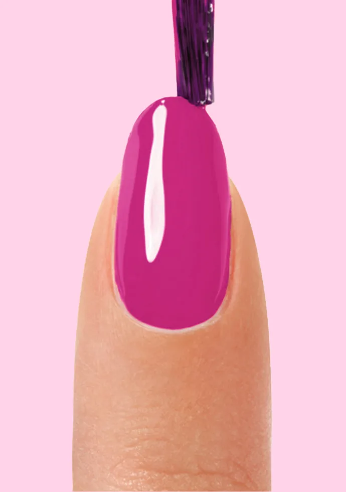Step 3: How to Apply Quick-dry Nail Polish Step 3: How to Apply Quick-dry Nail Polish