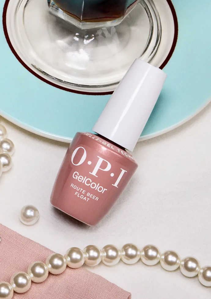 Explore Classics in Nail Lacquer and GelColor Explore Classics in Nail Lacquer and GelColor