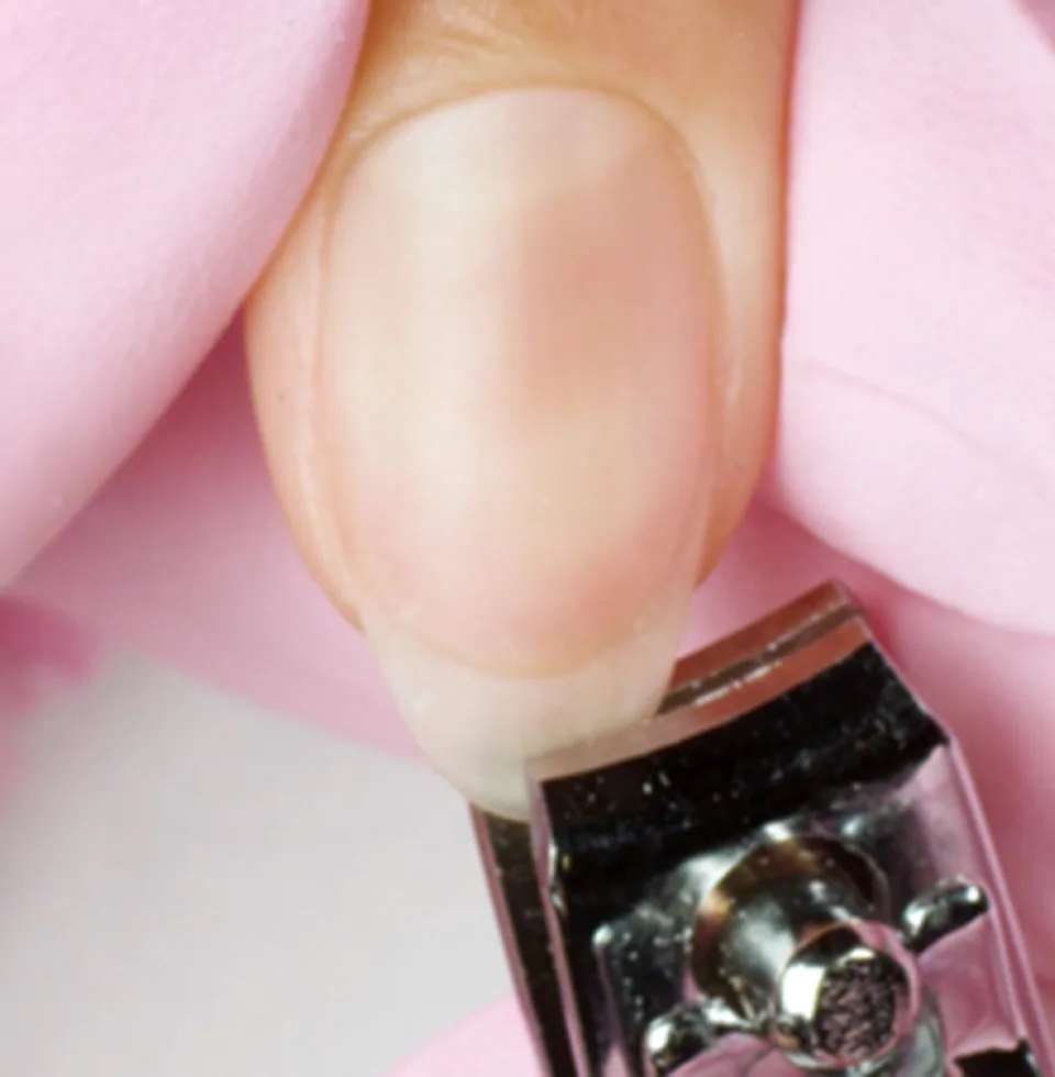 nail-anatomy-hero-desktop-right-960x980-3