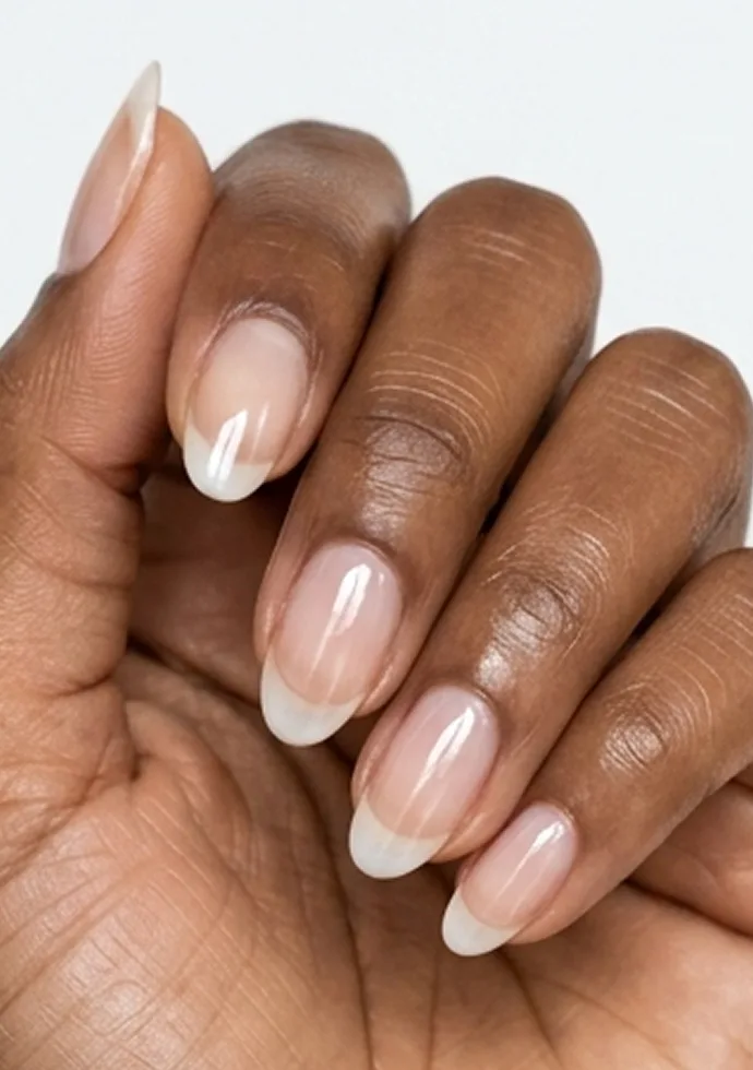How to Shape Oval Nails