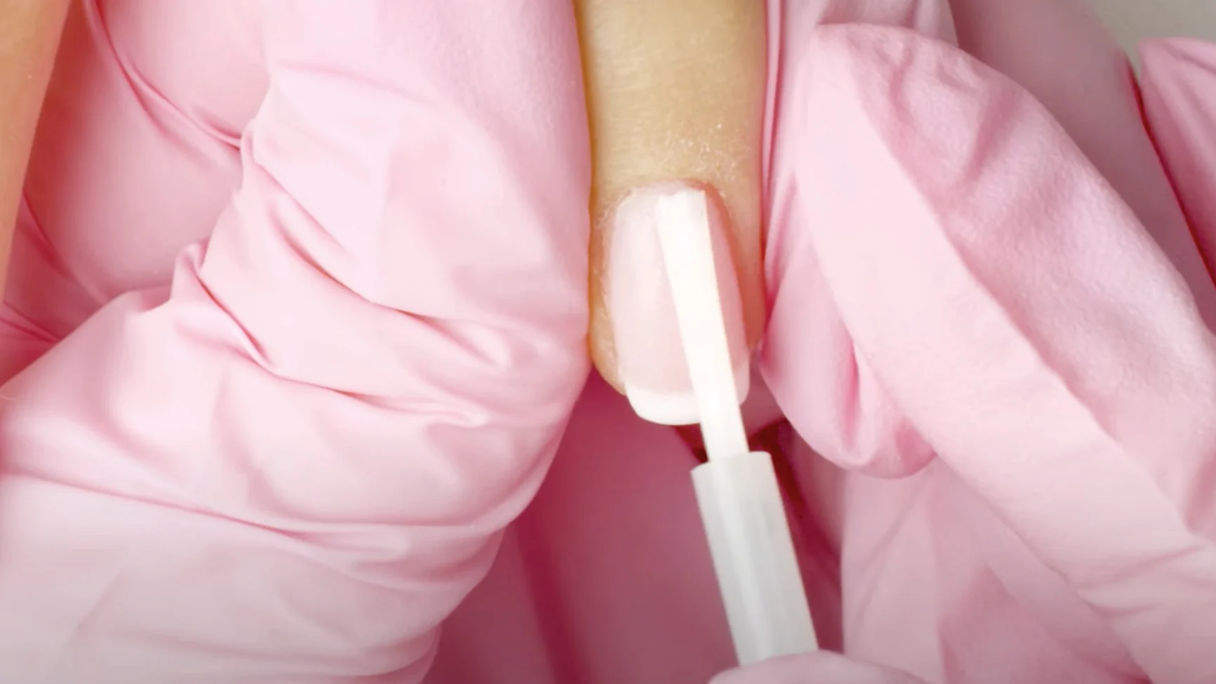 Powder Perfection French Application Video Thumbnail desktop 1732x974