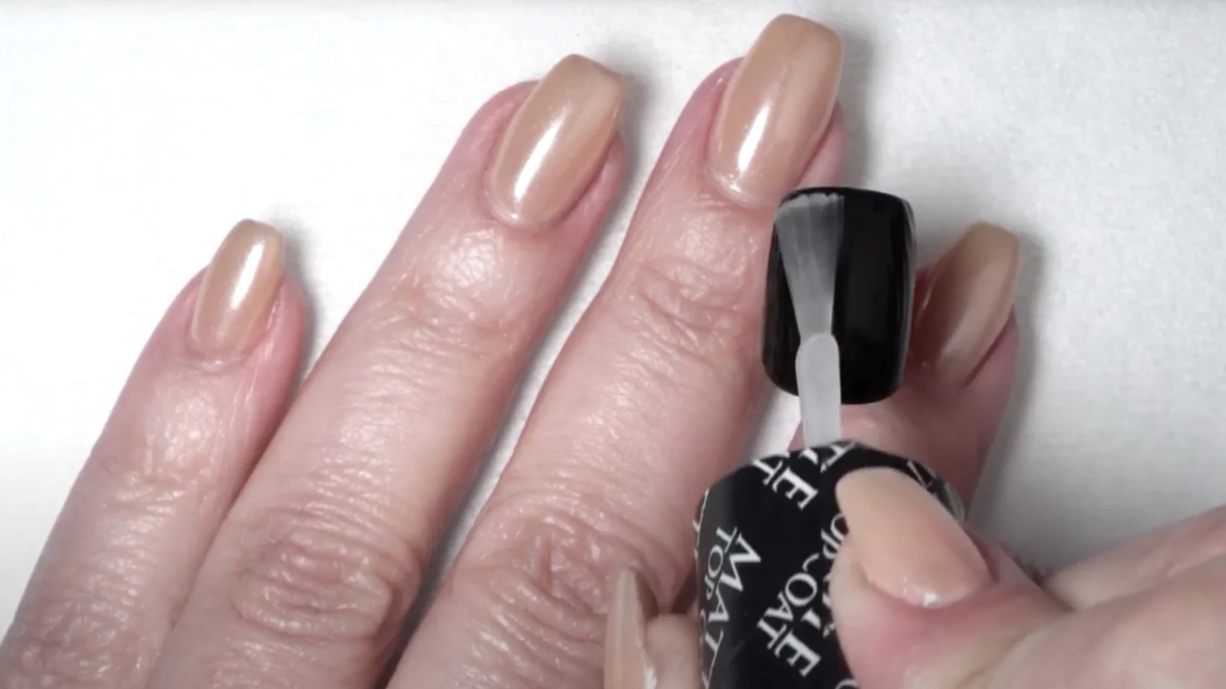 OPIBaseCoatandTopCoat 1732x974 OPIBaseCoatandTopCoat 1732x974