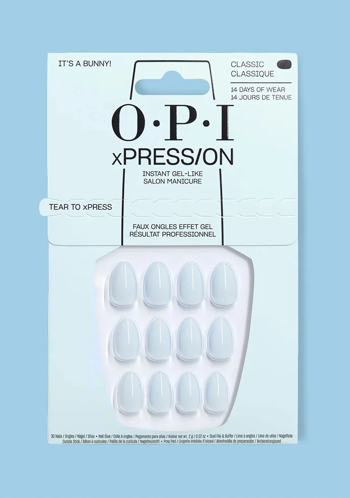 Pastel Nails: It’s a Bunny! Pastel Blue Glue On Nails