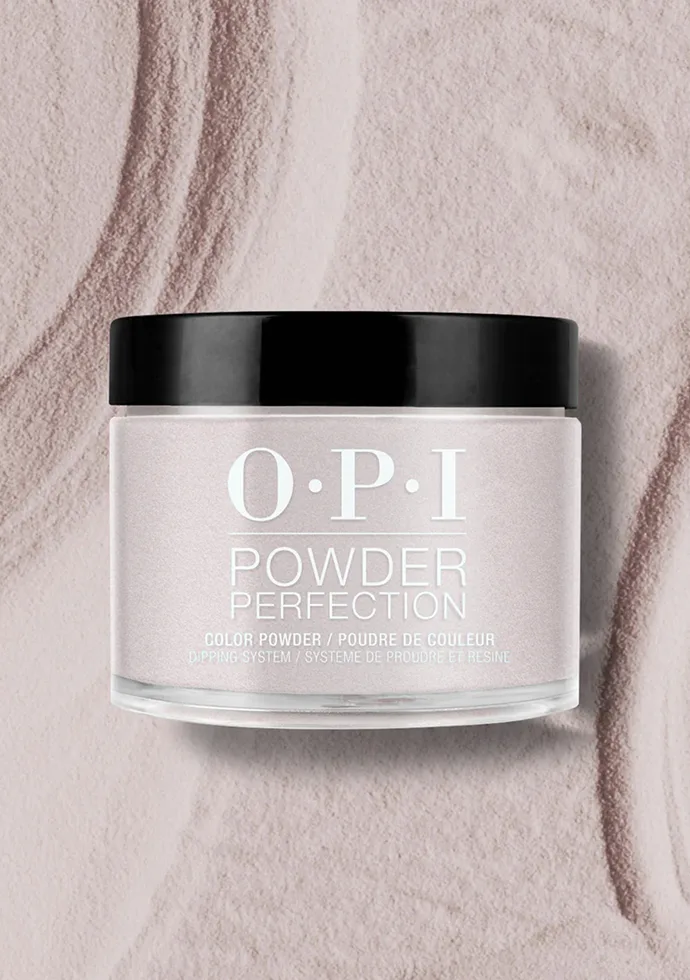 Neutral Dip Powder: Berlin There, Doin’ That Neutral Dip Powder: Berlin There, Doin’ That