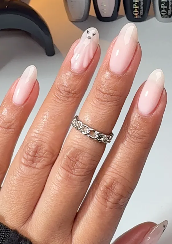 3D Ghost Nails