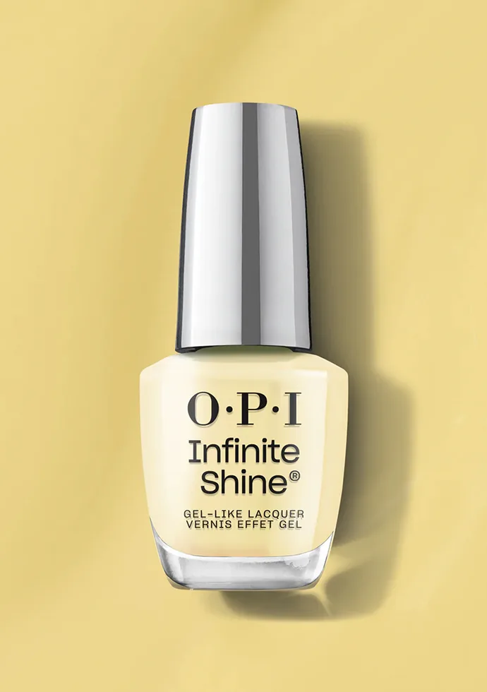 This Chic is Bananas: Pastel Yellow Long-lasting Nail Polish