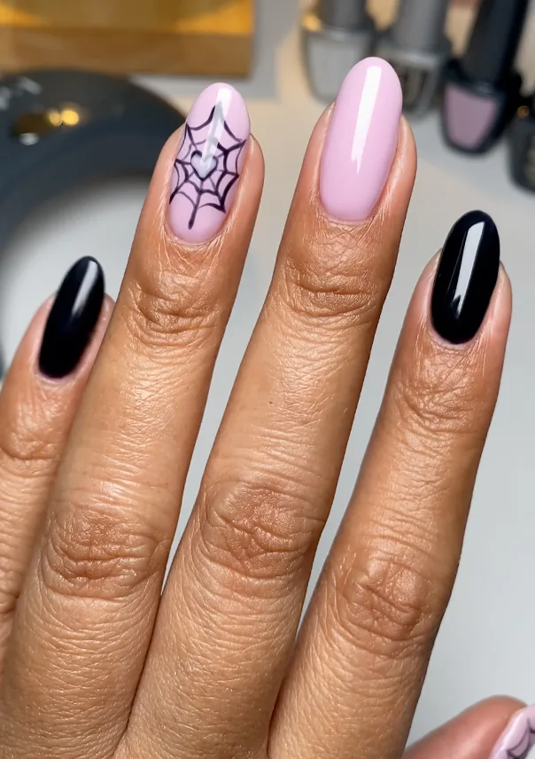 Spider Web Nails