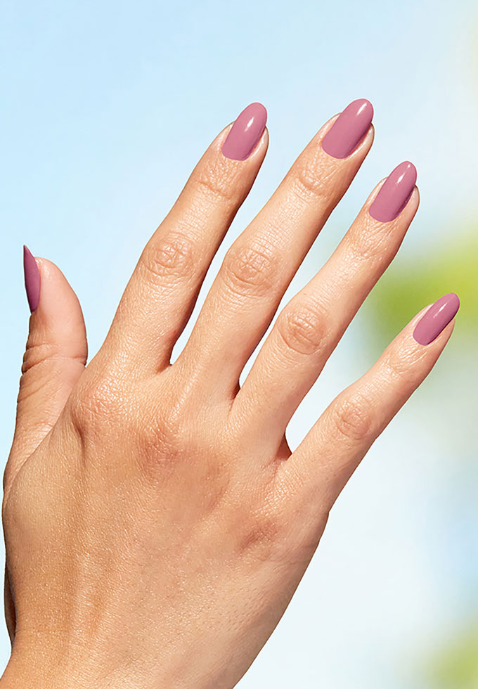 The 15 Best March Nail Colors For Spring
