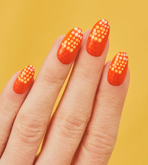 Poptimistic Dot Summer Nail Art Look