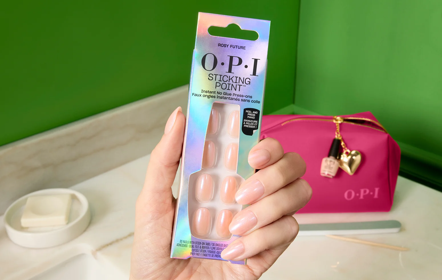 What to Know Before You Try Sticking Point Press-on Nails