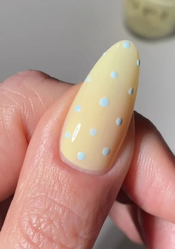 How to do Polka Dot Nails How to do Polka Dot Nails