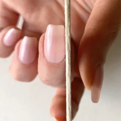 shorten gel nails 1