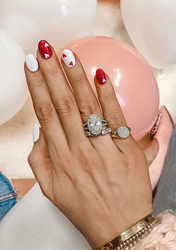What's not to love with this red and white Valentine's Day inspired mani? 
