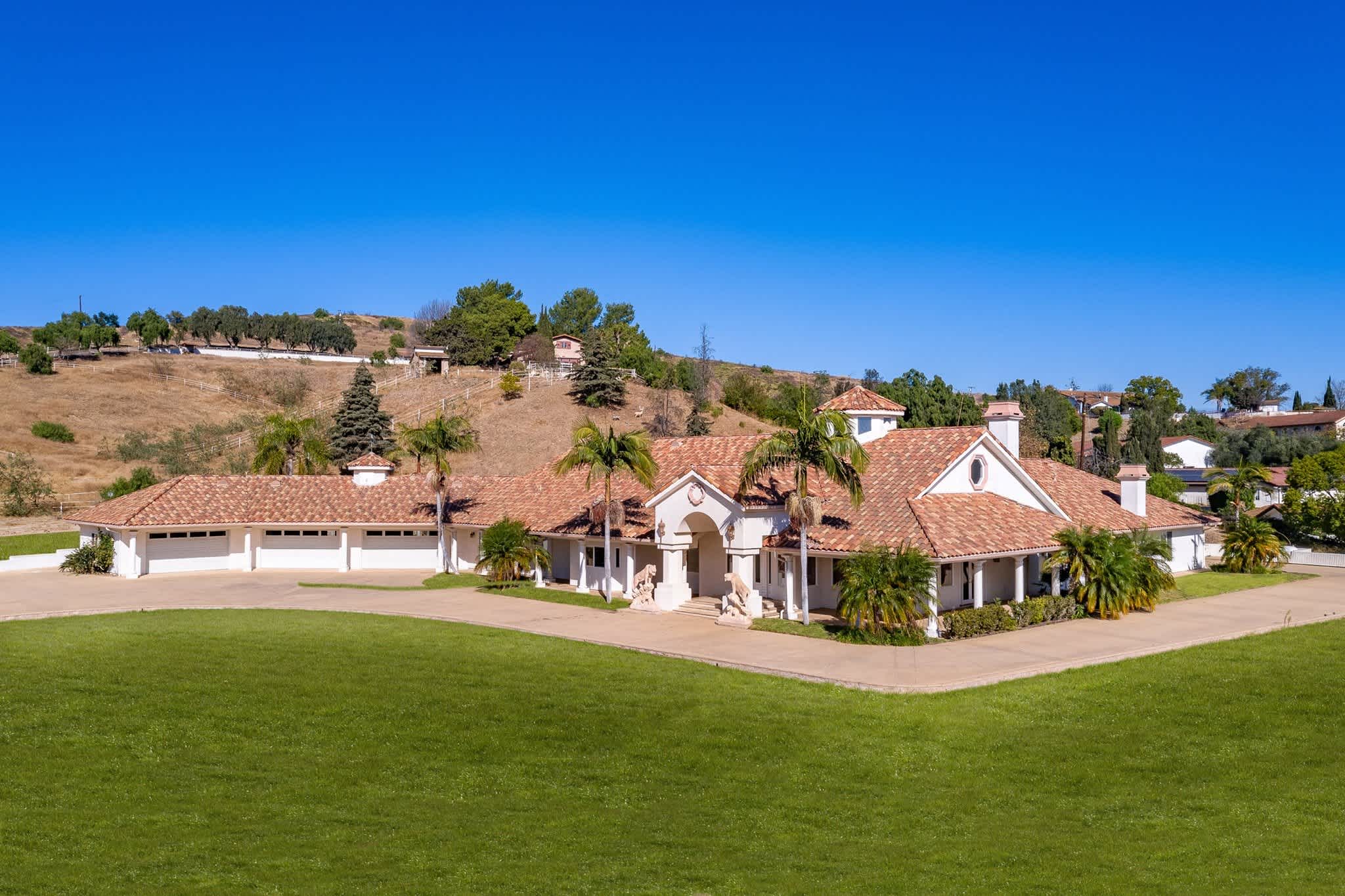 Enlight Treatment Center