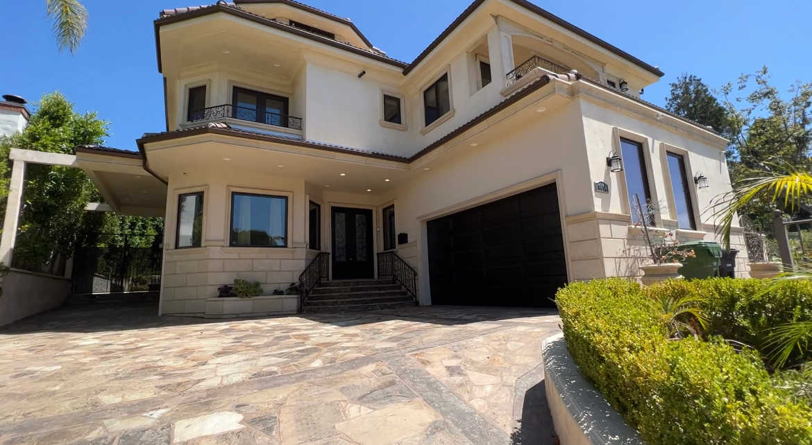 Lightfully Santa Monica Residential