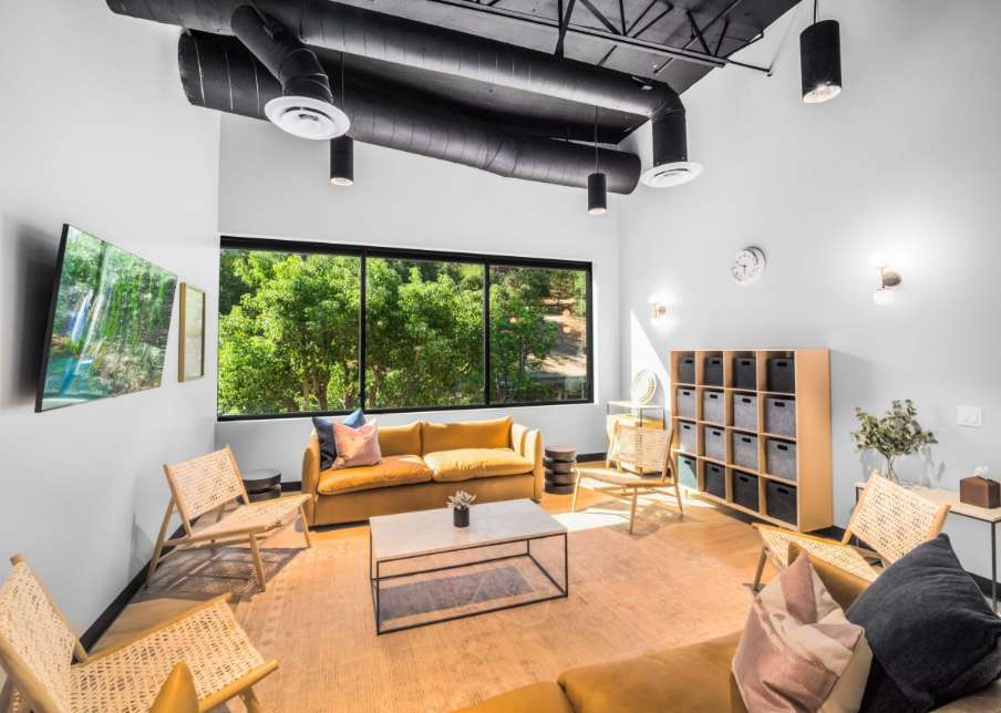Alsana-Locations-WestlakeVillage-PHP-Adult-6