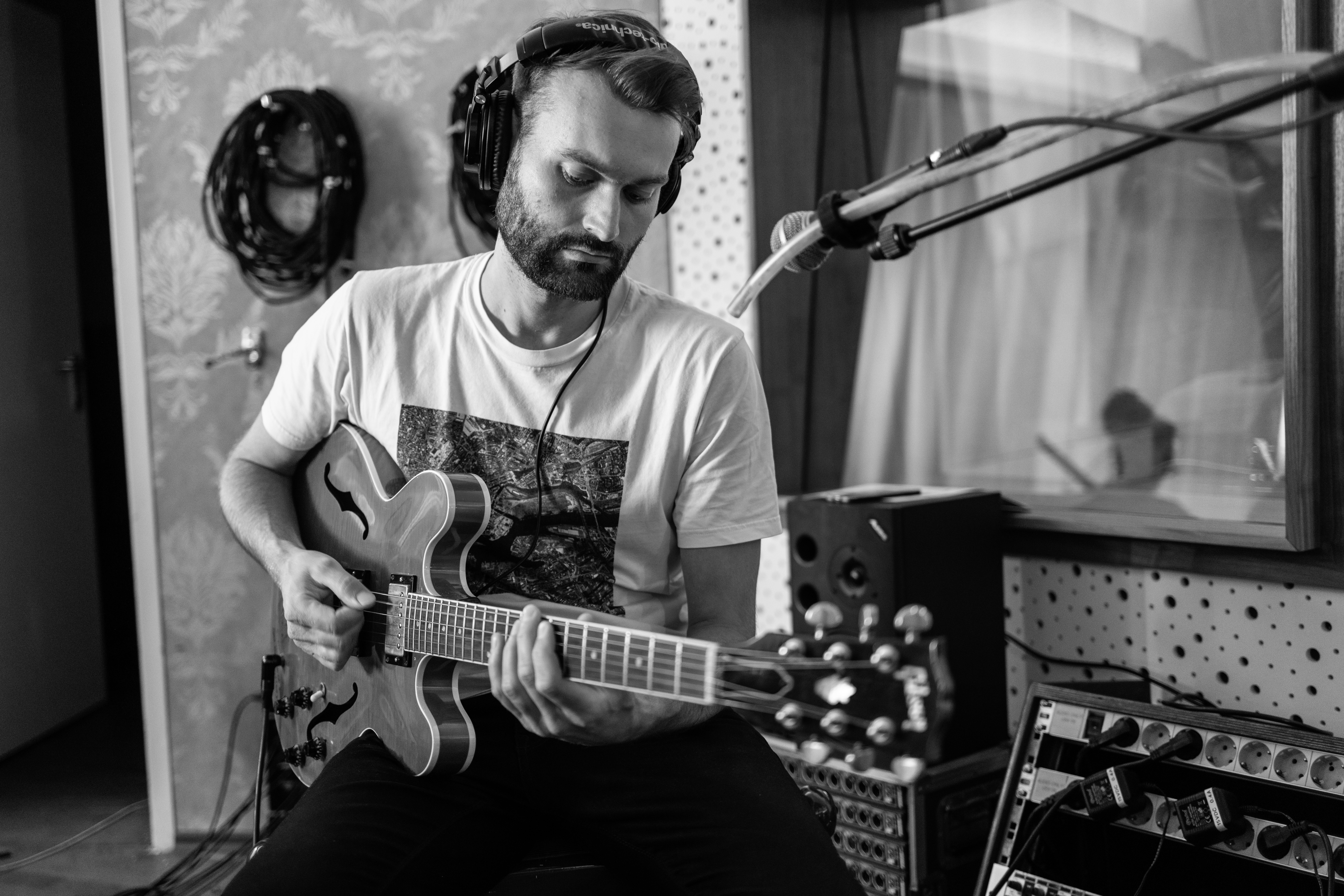 11 Alex Eckert Universe CloudsHill Studio Foto by Benjamin Zecher