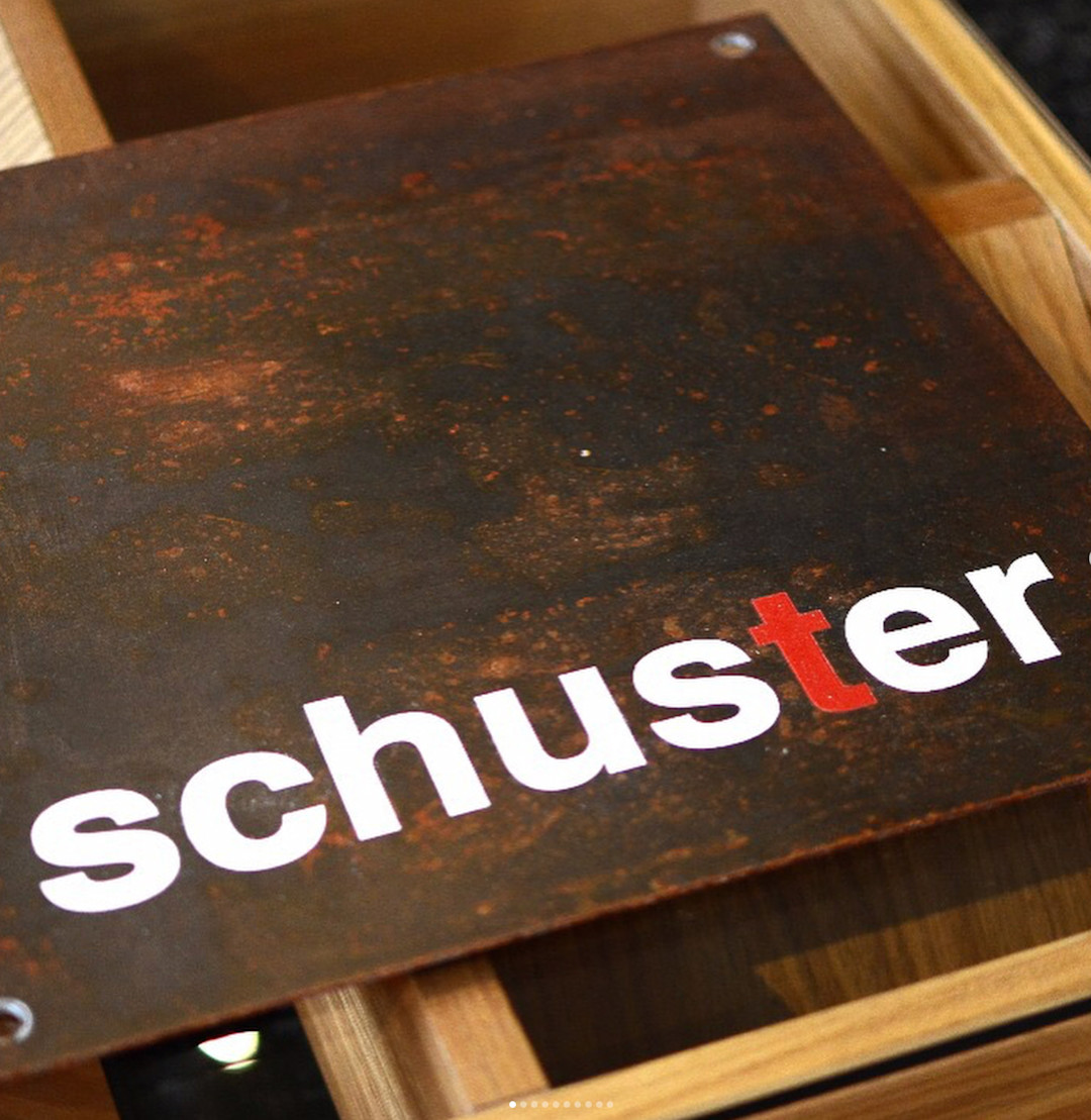 Insta_Schuster