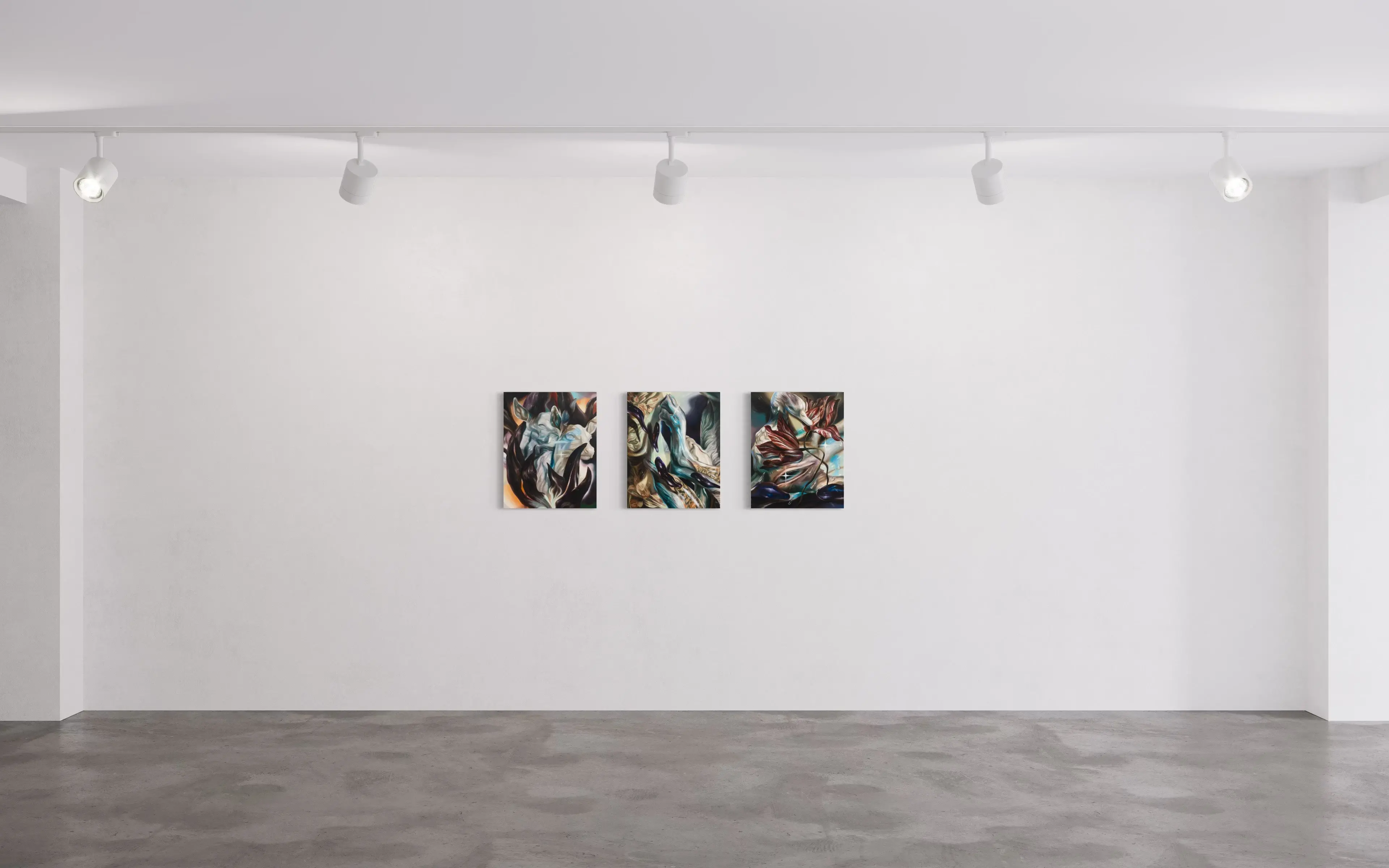 Hier sehen wir das Kunstwerk "Into the woods" als Raumansicht in der Technik "Öl auf Leinwand" aus dem Jahr 2025 der Leipziger Künstlerin "Philippa Brück", vertreten durch die zeitgenössische Hamburger Kunstgalerie "Galerie von Wegen" im Levantehaus in den Mönckebergstraße 7 in 20095 Hamburg. 