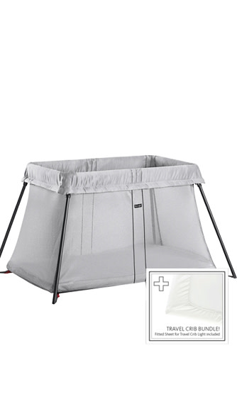 BABYBJÖRN Travel Crib Light Bundle With Fitted Sheets
