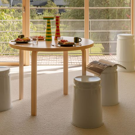 Last Stool, White