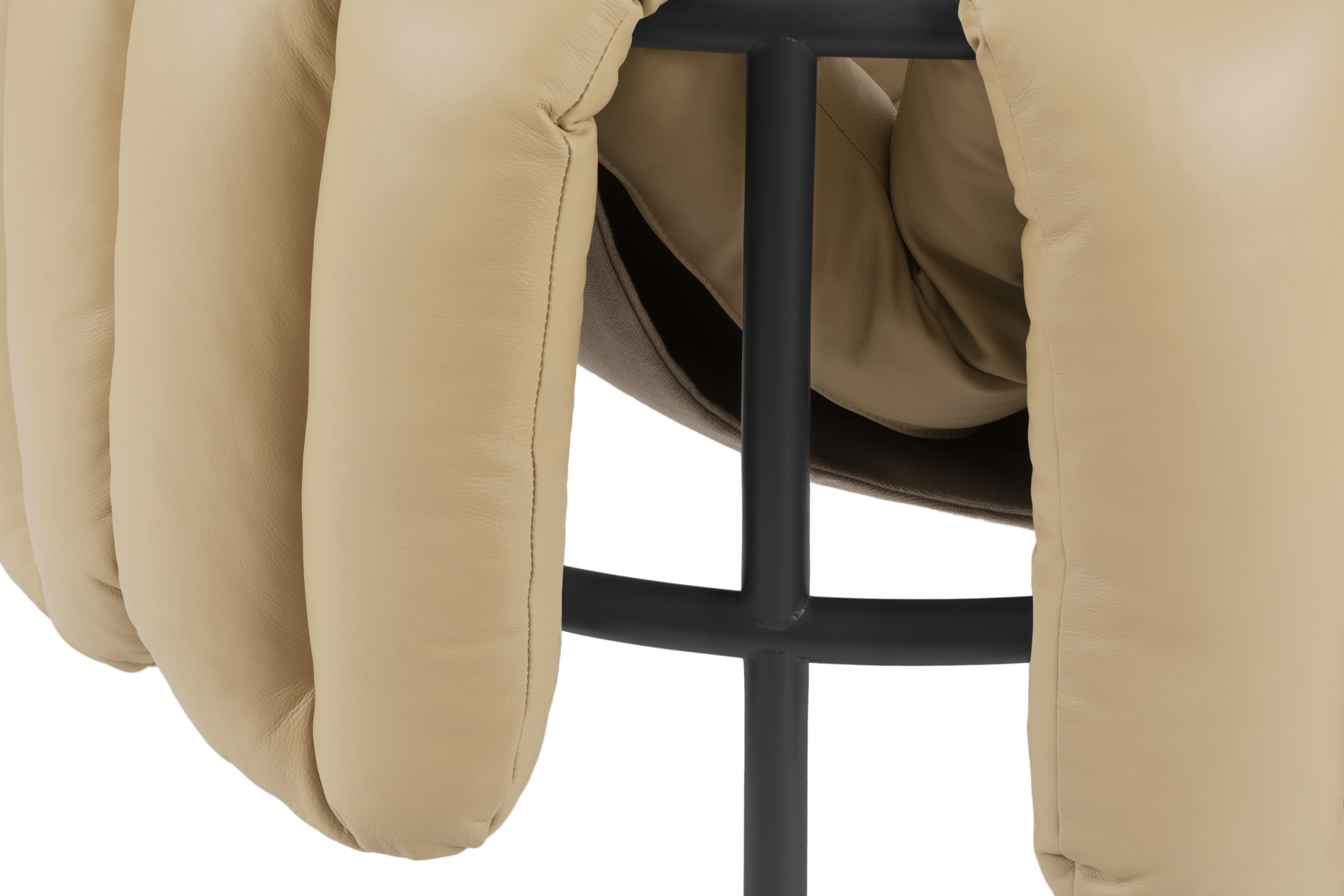 Puffy 2.5-seater Sofa, Sand Leather / Black Grey, Art. no. 20724 (image 5)