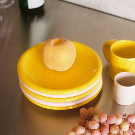 Bronto Plate (Set of 2), Yellow