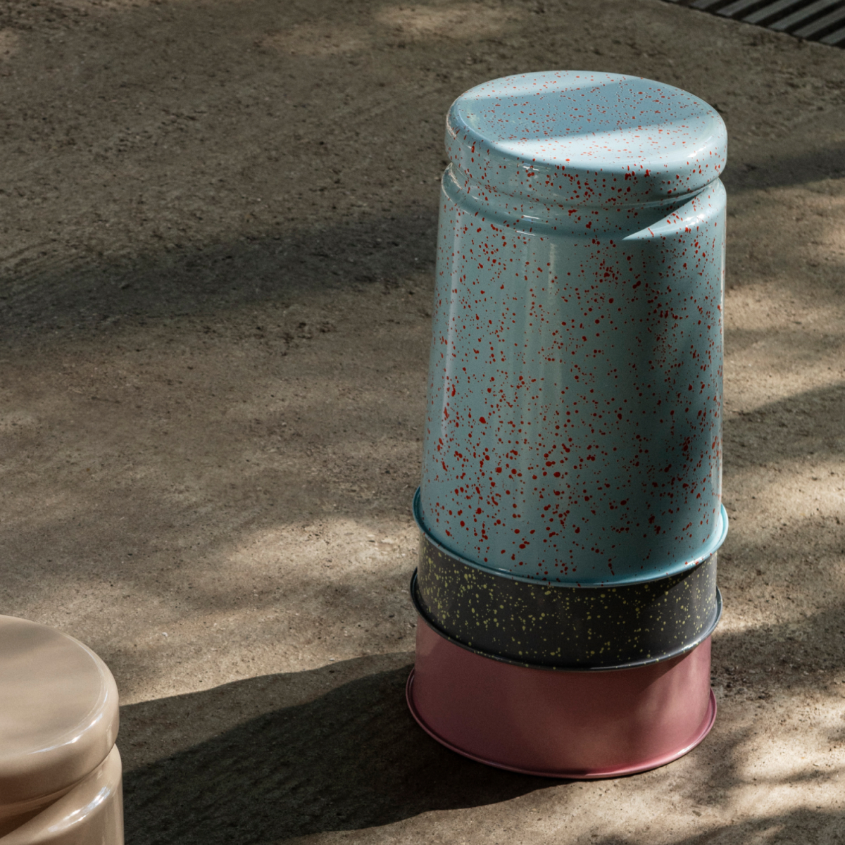 Last Stool, Light Blue / Orange Red Splatter